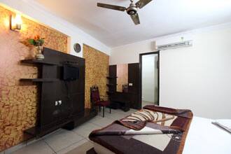 Hotel Le Grand, New Delhi 5